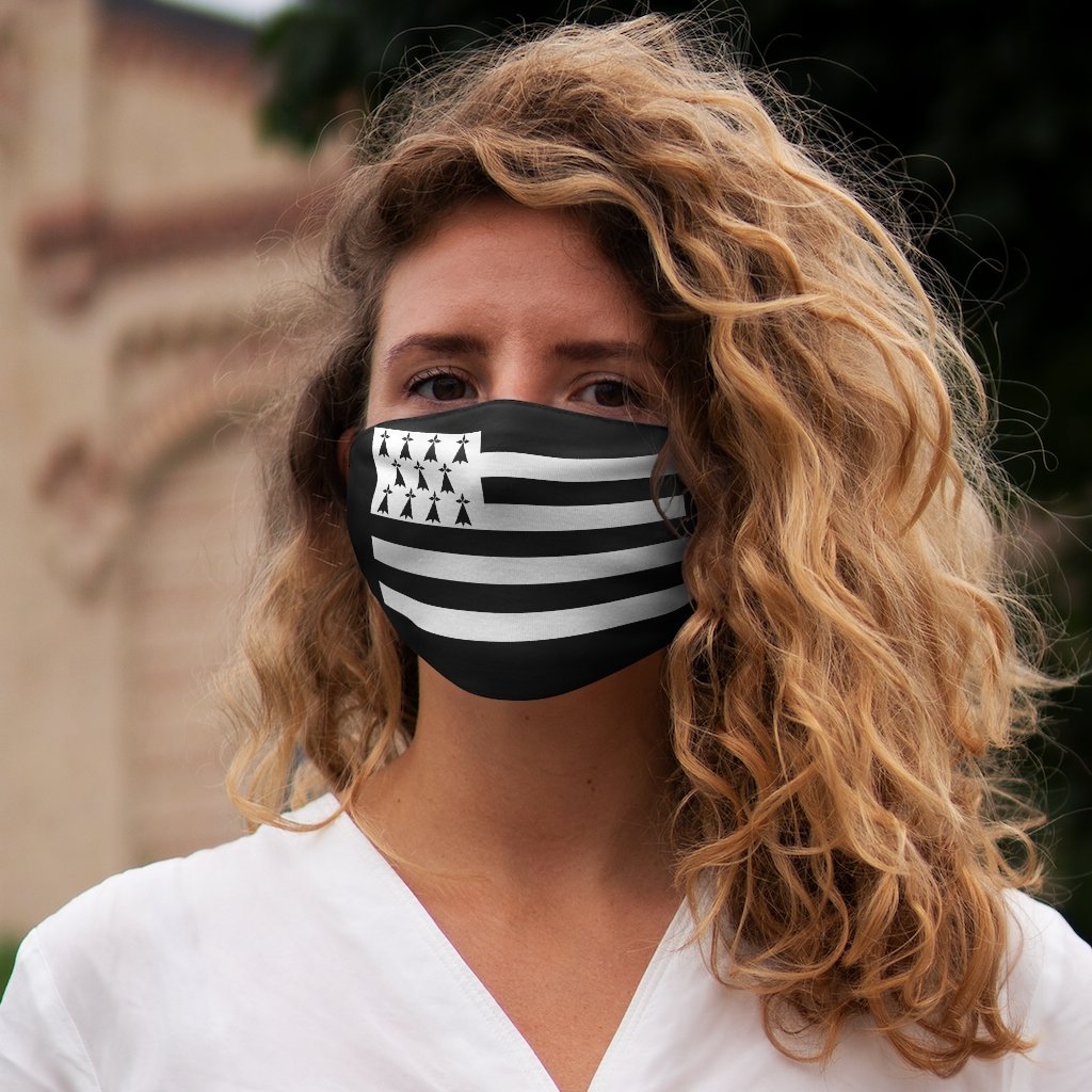 Brittany Polyester Face Mask - celticgoods