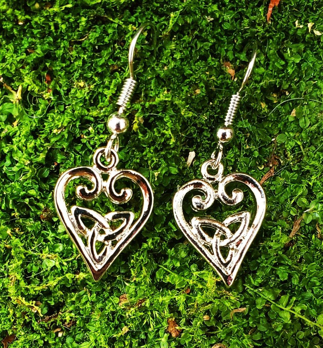 Celtic Trinity Knot Heart Earrings - celticgoods