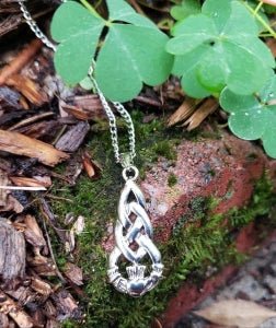 Celtic Knot Claddagh Pendant Necklace - celticgoods